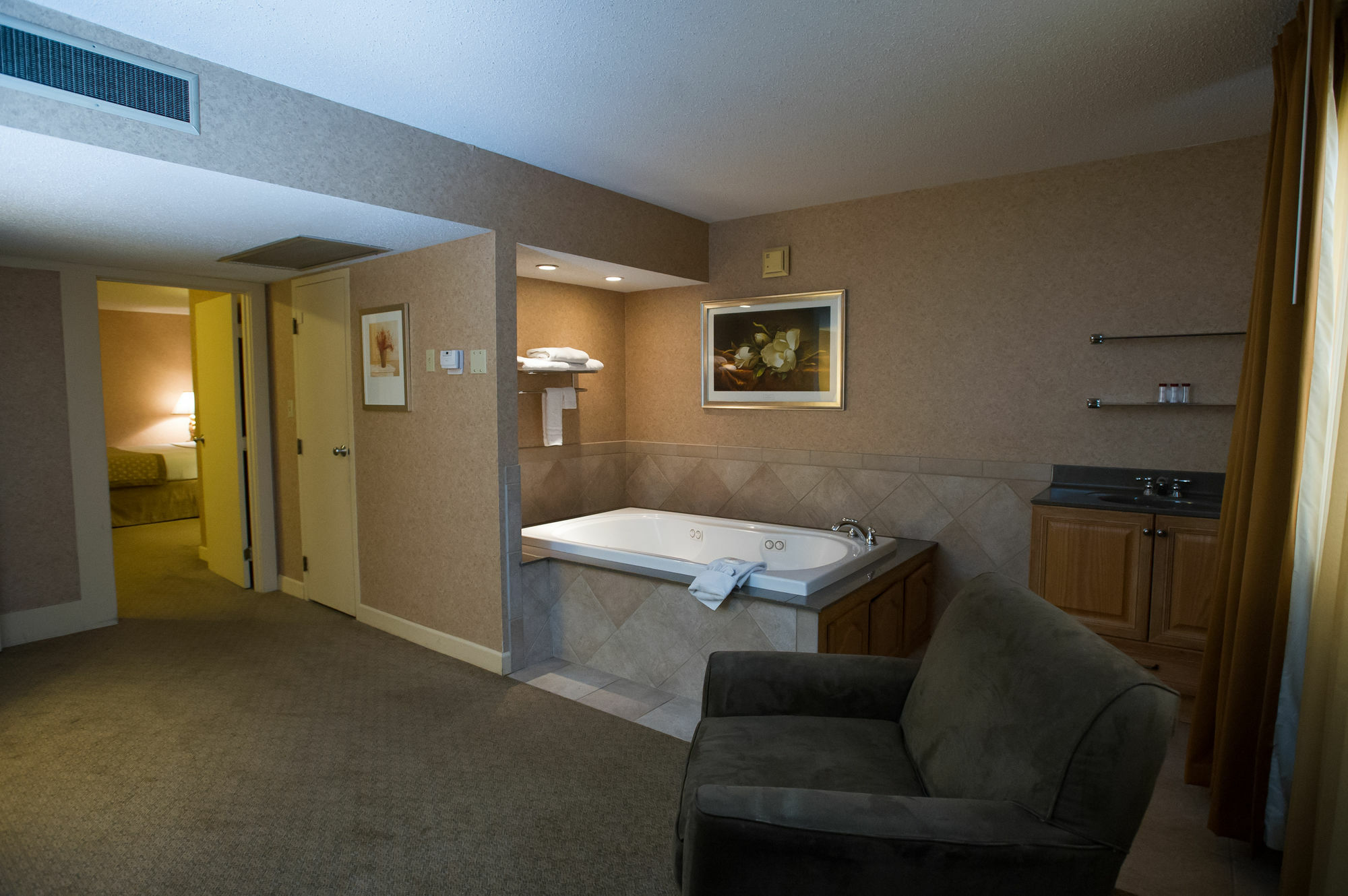 Ramada By Wyndham Topeka Downtown Hotel & Convention Center Luaran gambar